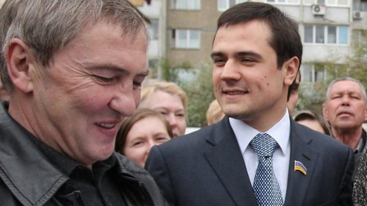 chernovetskij-komarnitskij_rect_481a312f41b65275a5a019878db9c7d5